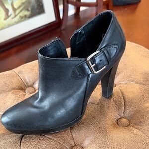 Lauren Ralph Lauren Black Ankle Boots